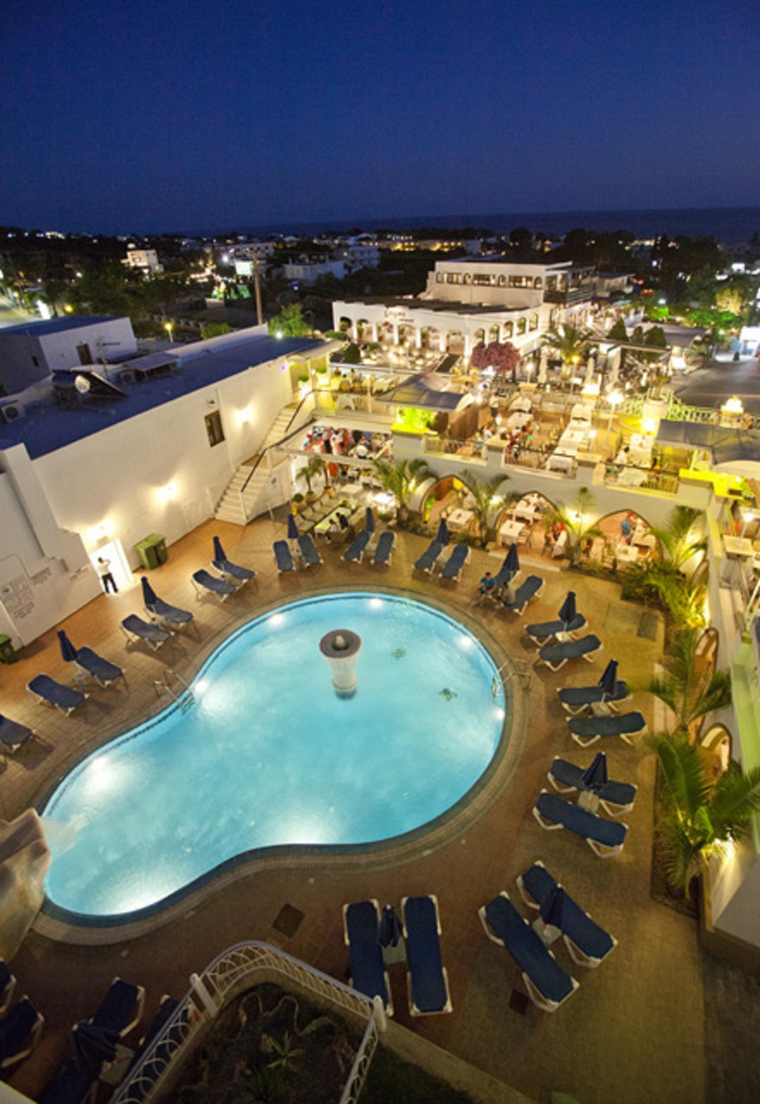 Pefkos Beach Studios & Apartments Pefki  Экстерьер фото
