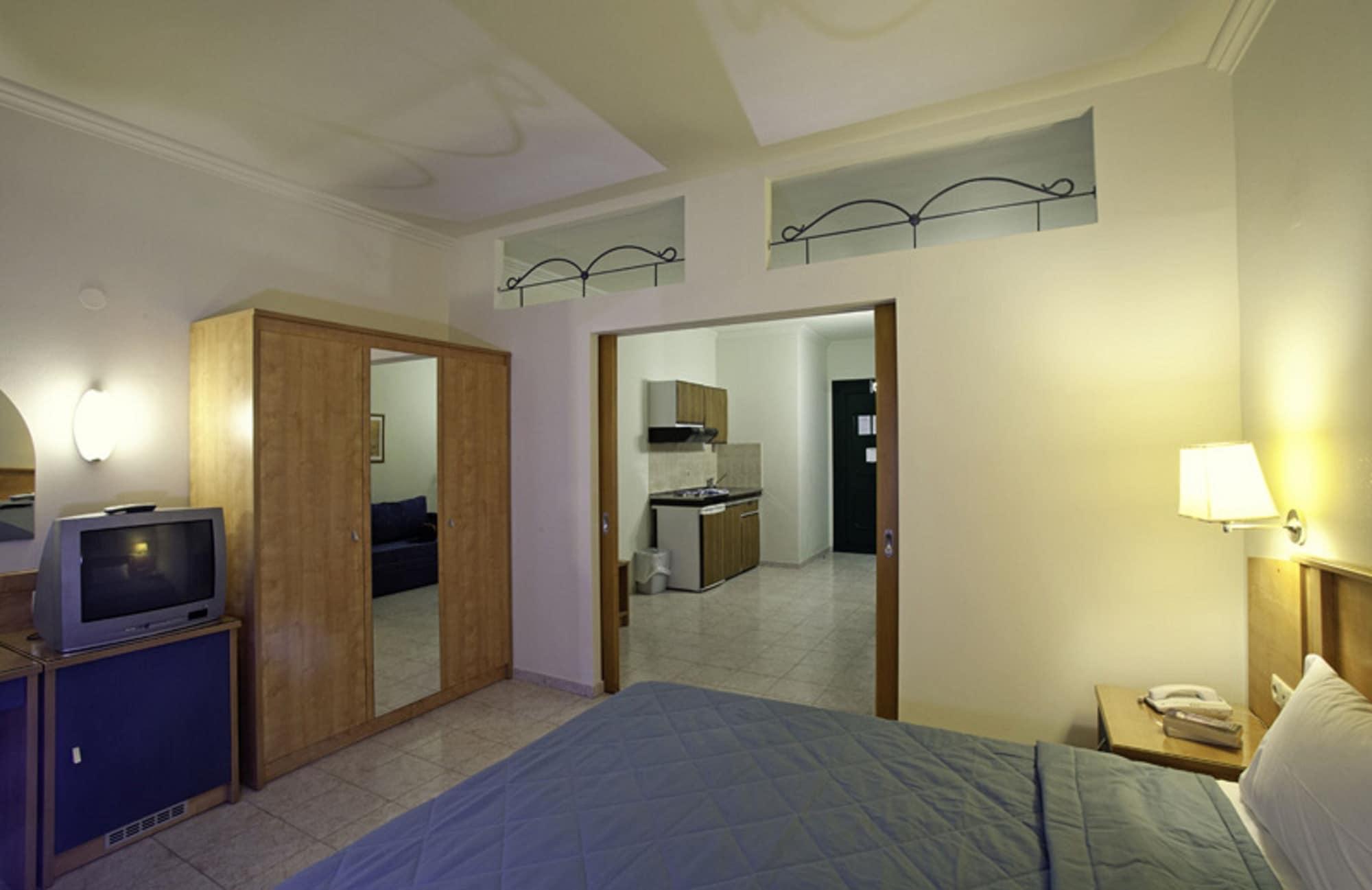 Pefkos Beach Studios & Apartments Pefki  Экстерьер фото